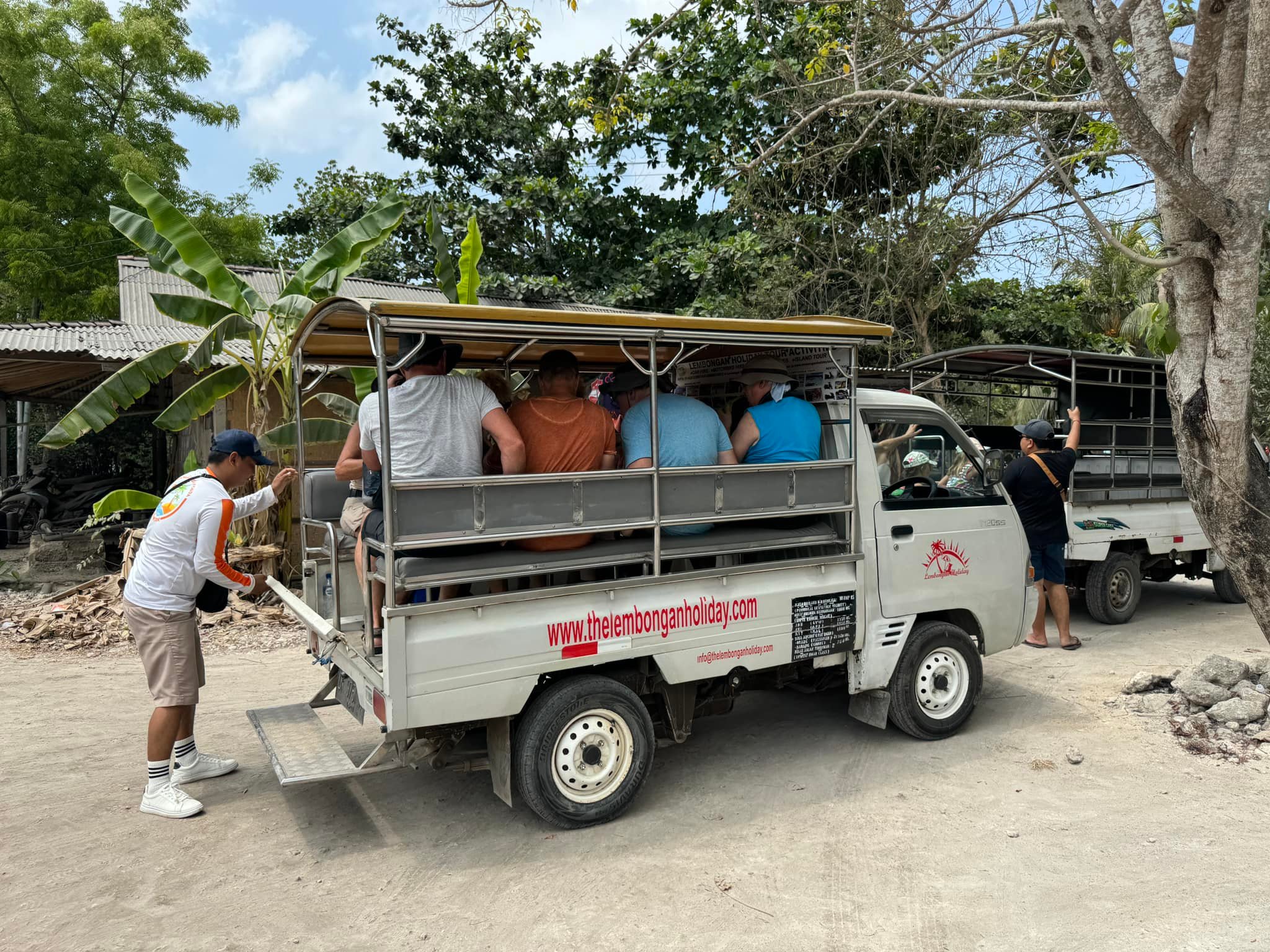 當地的 pick-up truck