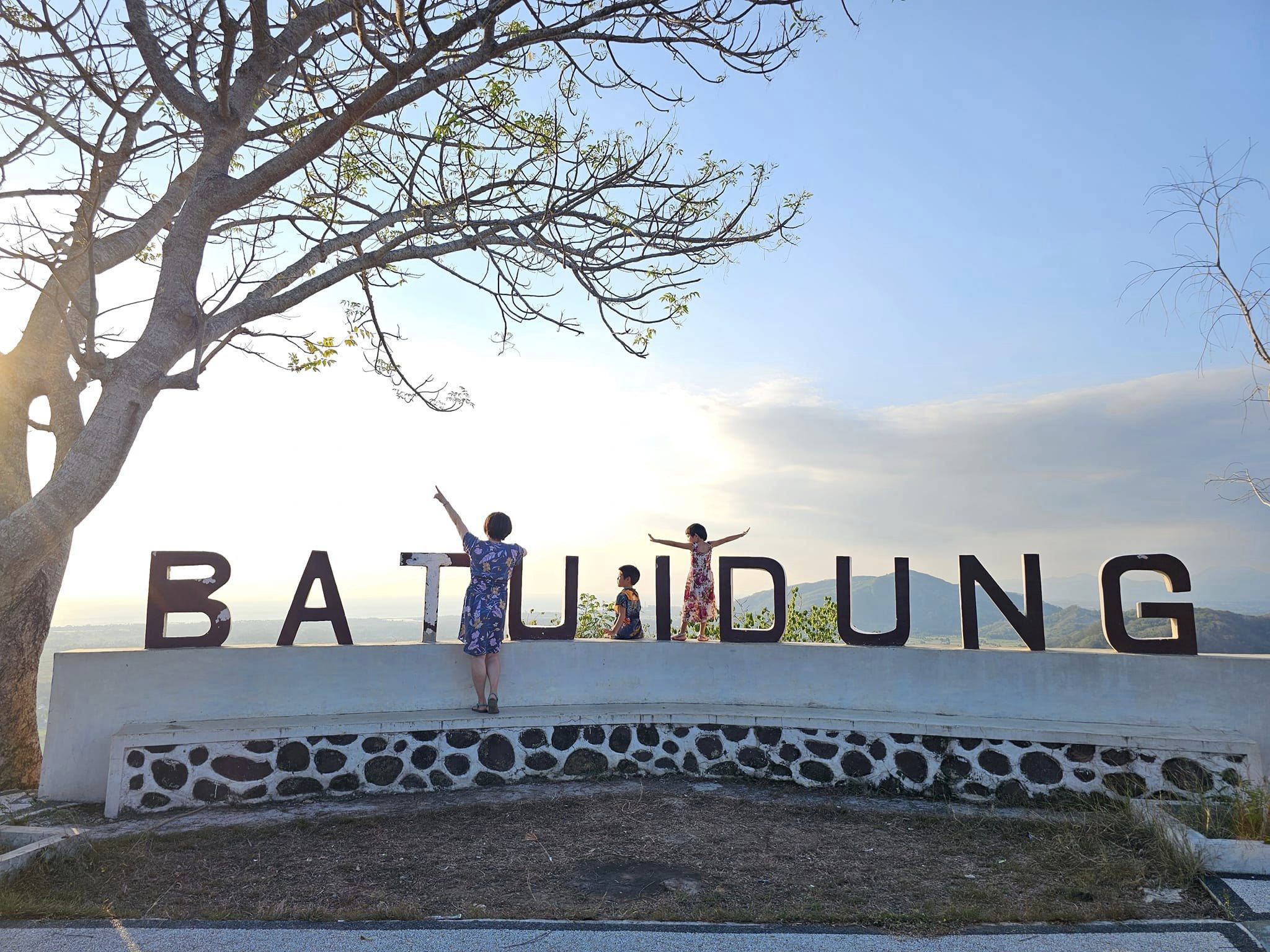 Batuidung，非常難到達的小山丘，google導不到要問在地村莊的人才知道，但爬上去景色很美