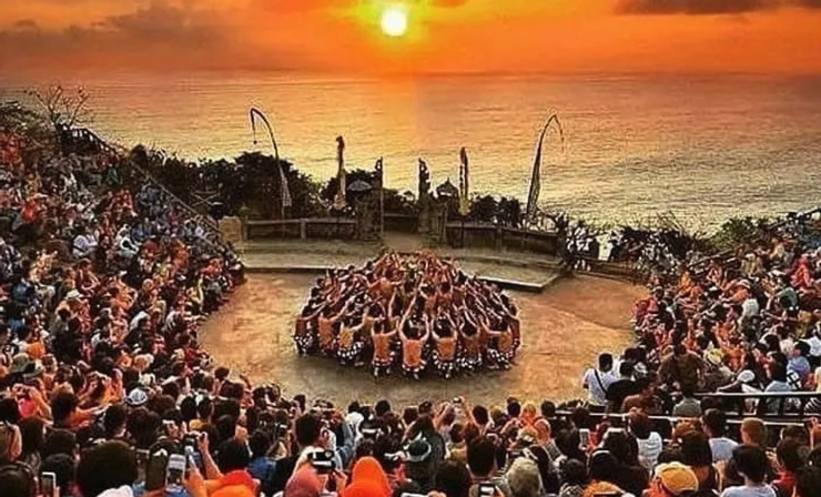 烏魯瓦圖火舞秀示意圖