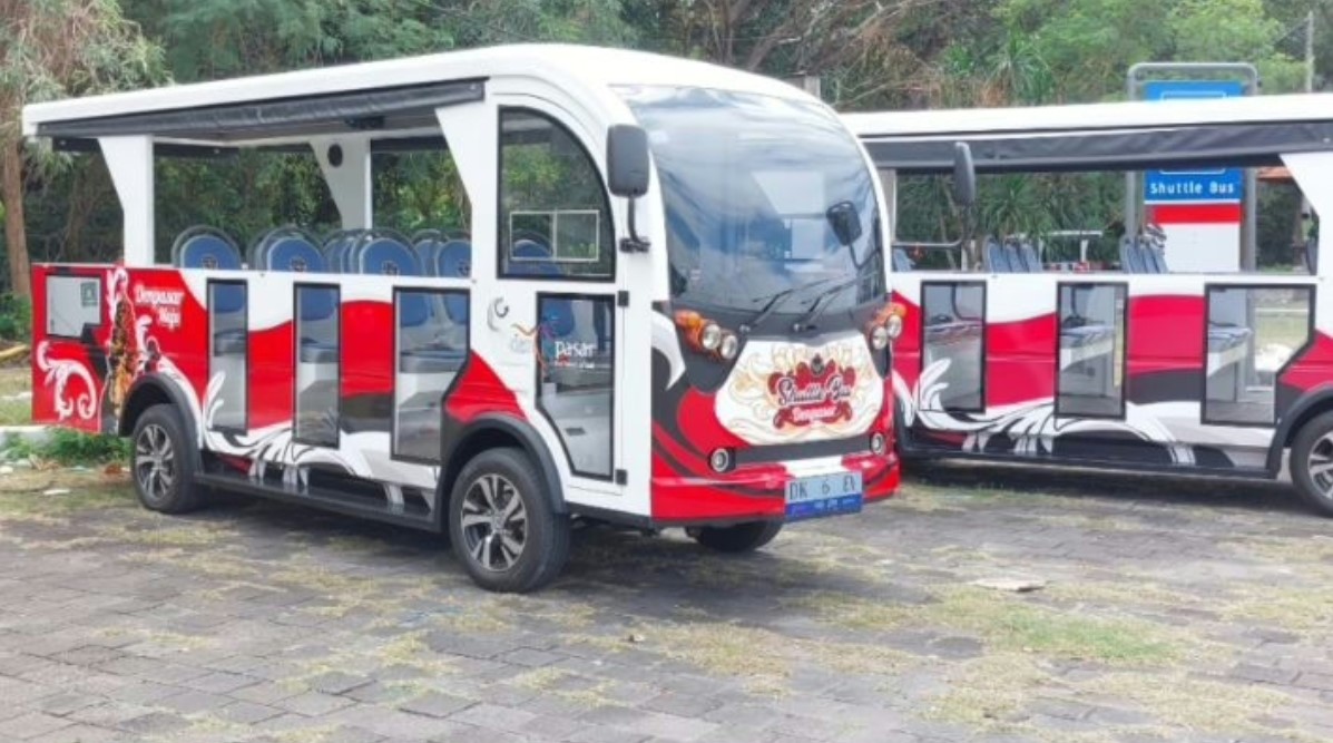 峇里島沙努爾推出全新旅遊接駁巴士試營運