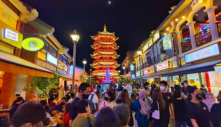 雅加達的新唐人街，點擊看小傑的介紹